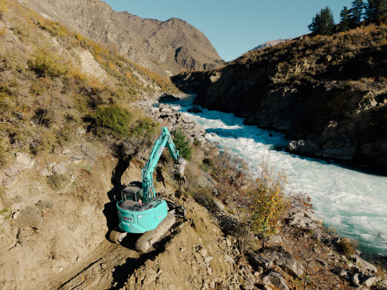 Image Wilson &Amp; Keen Contracting (Wkc) 2 - Kobelco Excavators